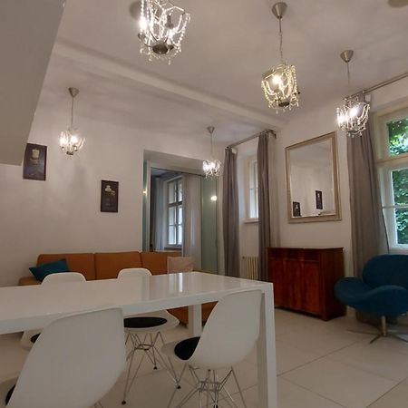 Beautiful Appartment In The Old Town Of Μπρατισλάβα Εξωτερικό φωτογραφία